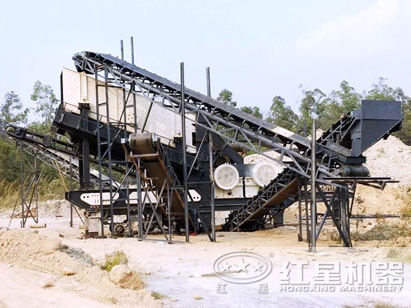 100tph小型移動顎式破碎站生產現場 100tph小型移動顎式破碎站生產現場