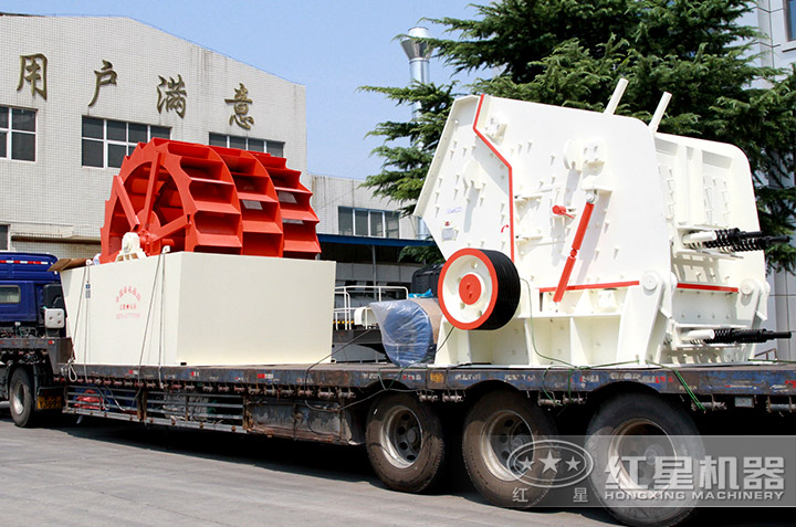 大型反擊式破碎機發貨圖 大型反擊式破碎機發貨圖