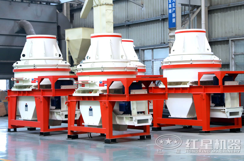 小型制砂機(jī)車間展示 小型制砂機(jī)車間展示