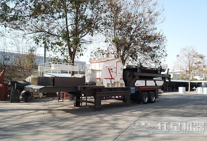 小型移動(dòng)破碎沙石機(jī) 小型移動(dòng)破碎沙石機(jī)