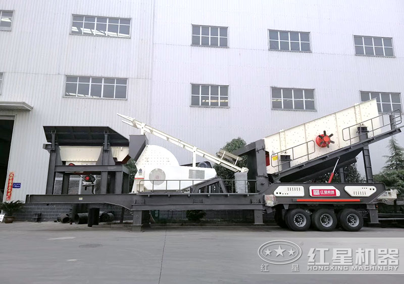 移動重錘式碎石機(jī) 移動重錘式碎石機(jī)